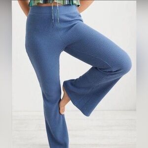 Aerie Textured Waffle Knit Blue Knit Flare Pants Size Small Short